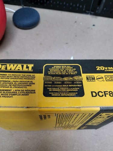 DEWALT 20v 1/2