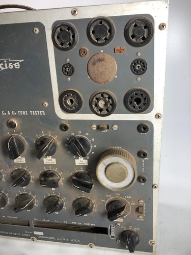 RARE  VINTAGE PRECISE MODEL 111 Gm Em TUBE TESTER ESTATE RADIO