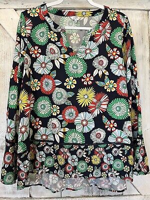 NWT Crown & Ivy Women s Navy & Floral Riviera Holiday V Neck Blouse Size Large