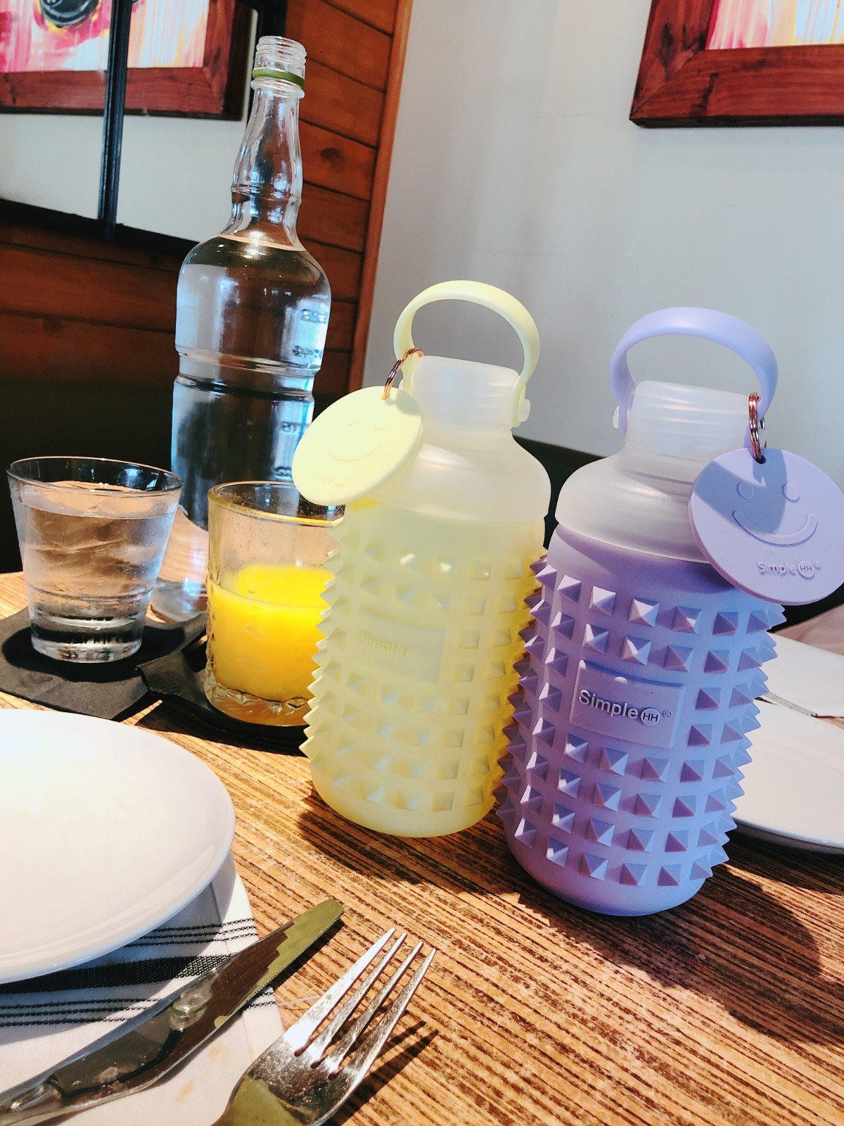 Spiky Muscle Roller Massage Glass Leak-Proof Water Bottle  With Silicone Sleeve