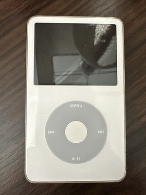 Apple iPod Video 5th Generation Classic 30GB A1136 w/ New