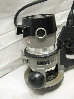 Porter Cable Heavy Duty Router 6912 w/Base 6911/6931 Magic Guide