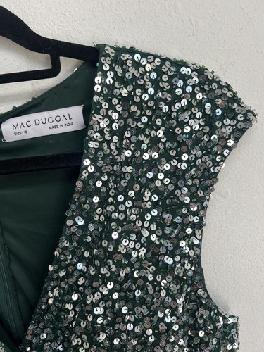 Pre-owned Mac Duggal Cap Sleeve Sequined High Slit V Neck Belted Gown Size 10 Green 5489