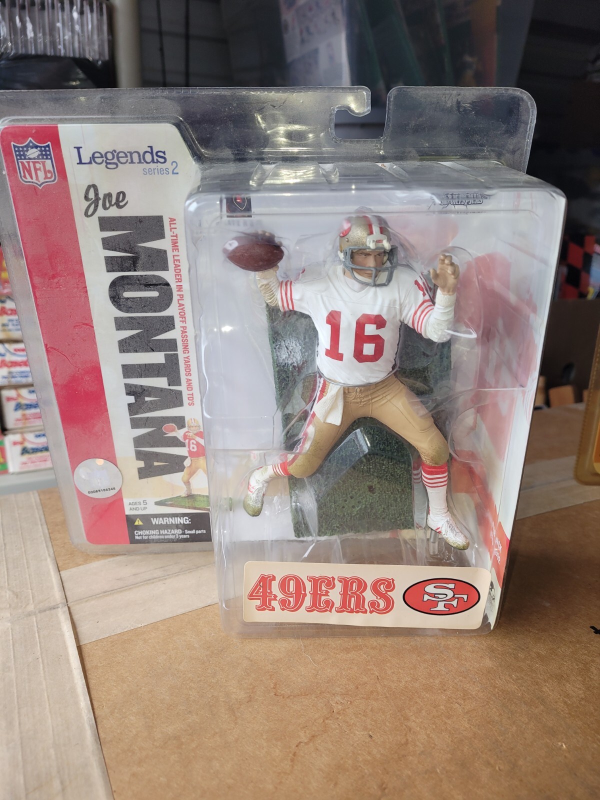 Joe Montana 49ERS フィギュア Legends Series 2 $_57.JPG?set_id=880000500F