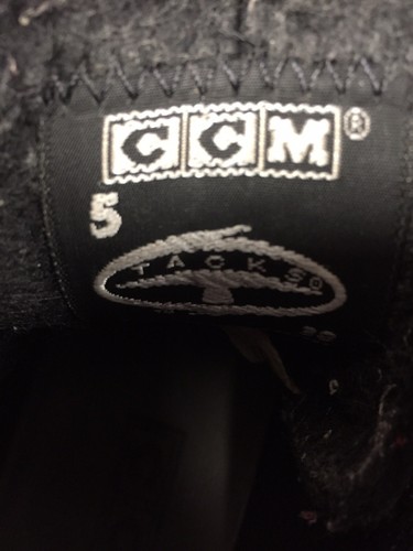 Youth Size 5 CCM Super Tacks 652 Ice Hockey Goalie Skates