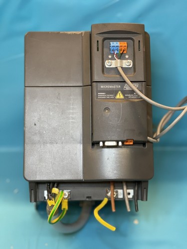 1PC MicroMaster 440 6SE6440-2UD31-1CA1インバータードライブ6SE64402UD311CA1 1PC Used Siemens 6SE6440-2UD31-8DA1