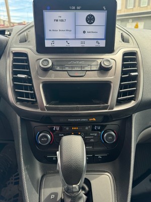 image 7 of interior