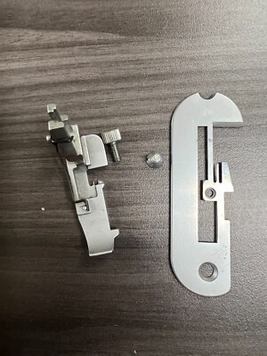 Baby Lock 5260 needle plate/ foot (6A)