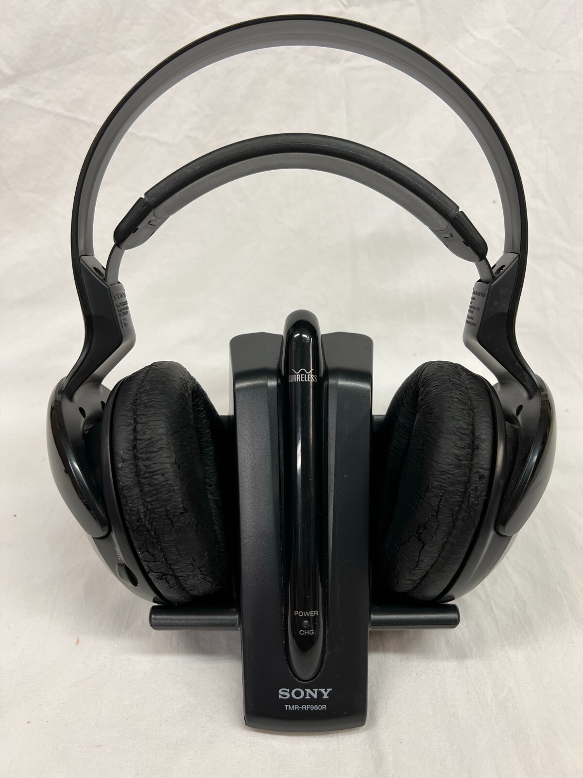 Sony Wireless Headphones w Charging Station Cables TMR RF96OR PreOwned F32A eBay