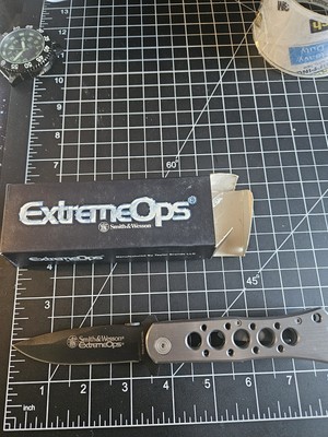 Smith & Wesson Extreme OPS Tanto Folding Knife S&W Knives CK6ML