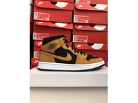 nike air jordan 1 yellow ochre