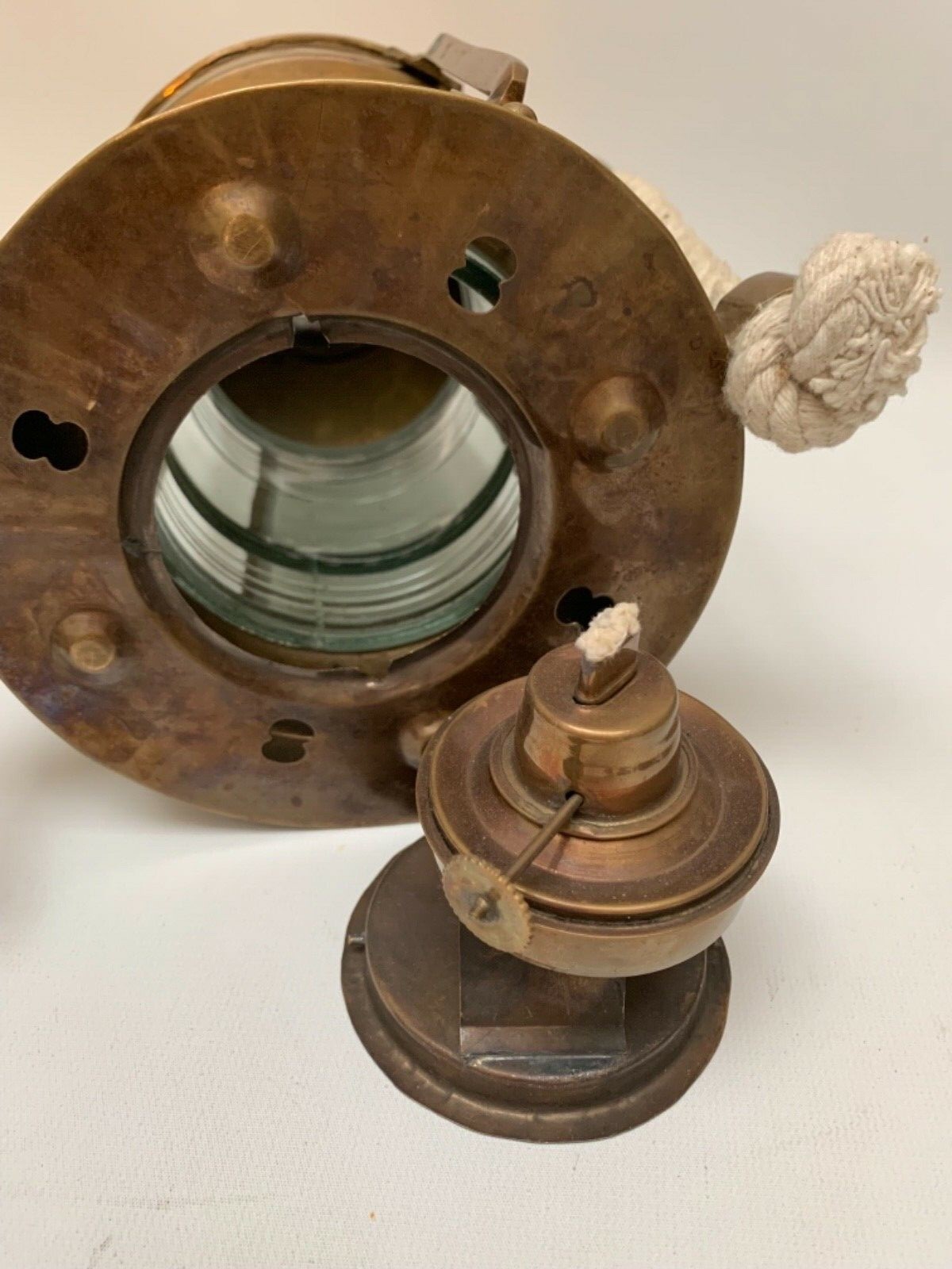 Vintage Brass Ships Lantern Masthead Light Maritime Oil Lamp w/ Rope