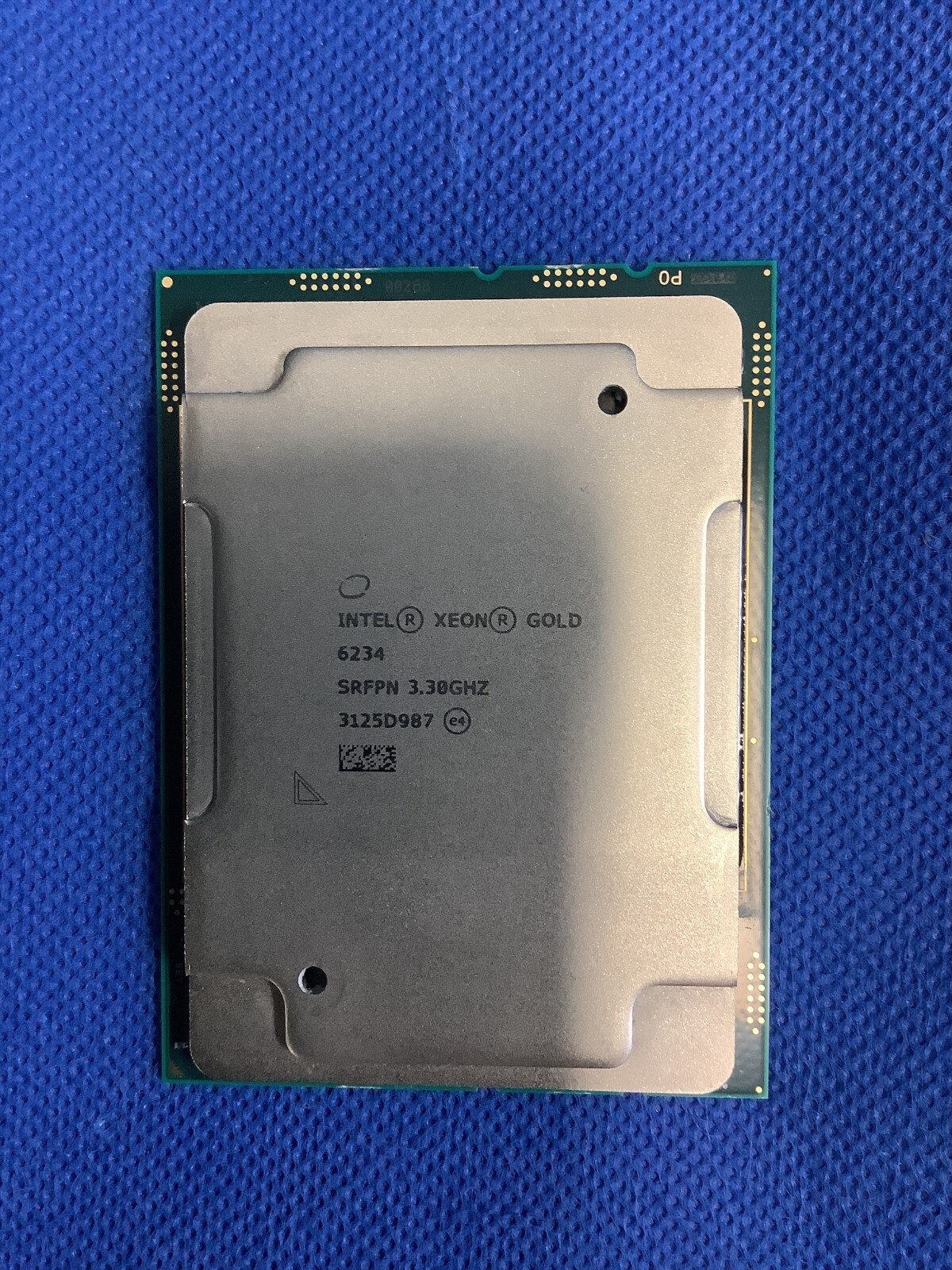 ワークステーション MousePro dual xeon gold 6140 amd rx5700 Amazon.com: Intel Xeon Gold 6238 Processor 22 Core 2.10GHz