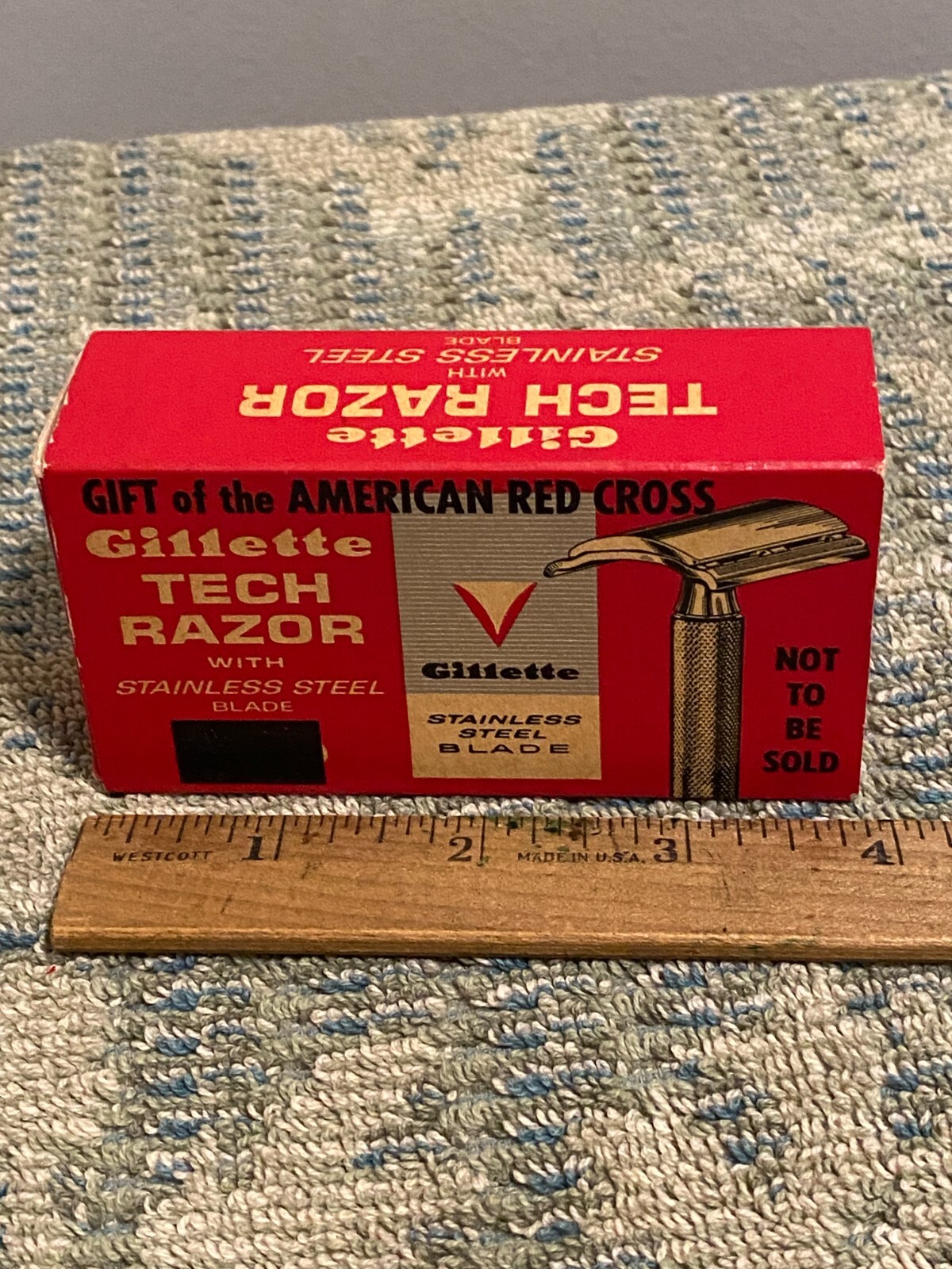 Gillette Tech Razor with Stainless Steel Blades in Original Box Vtg Shaver 1960s