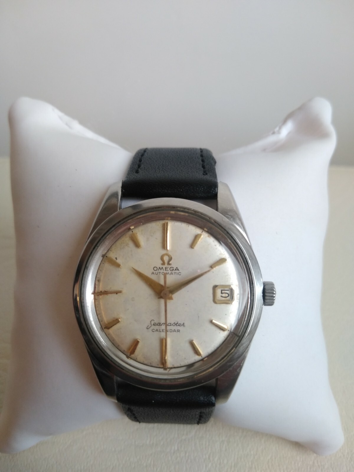Наручные часы Omega Seamaster calendar 