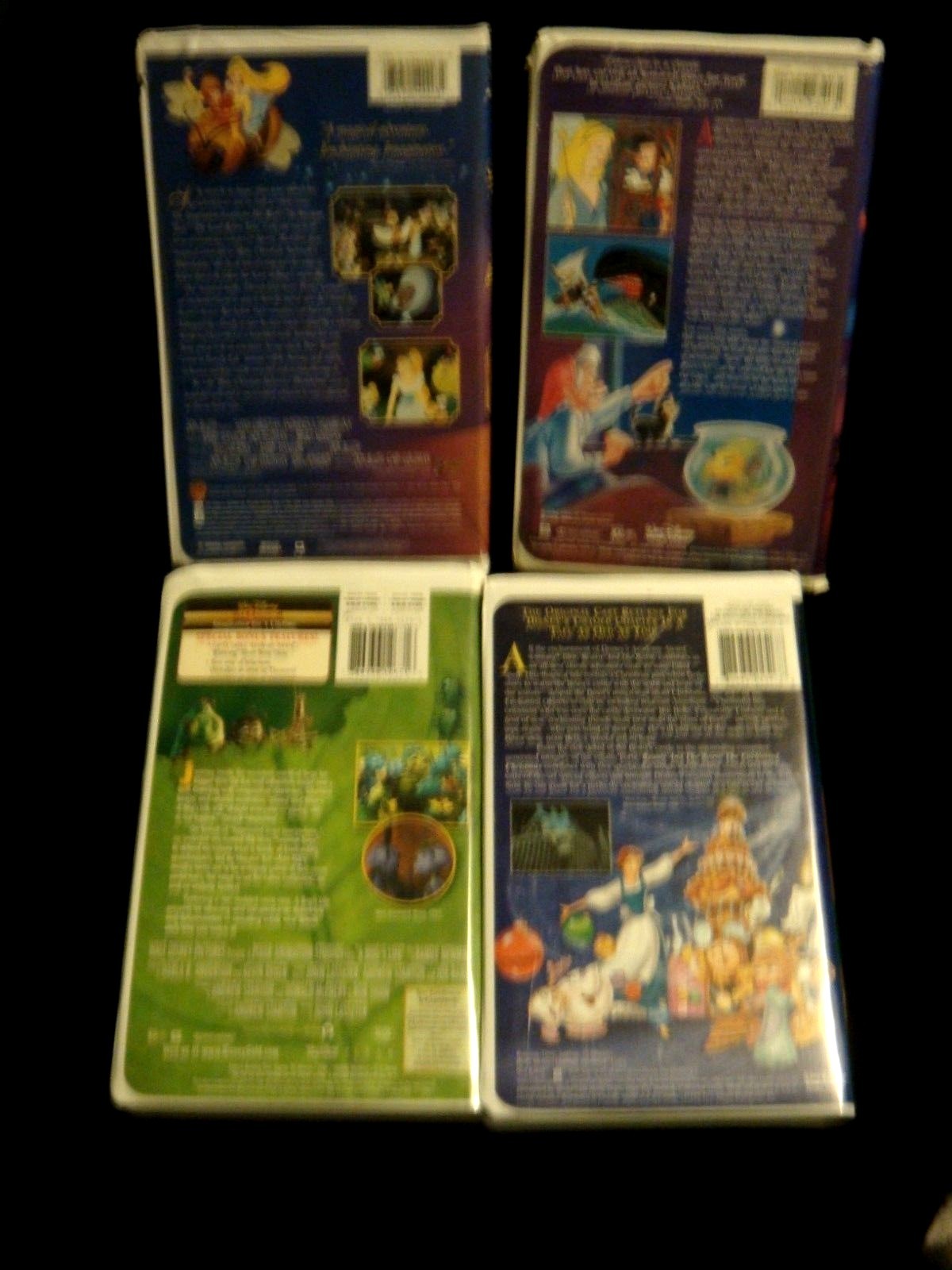 4 Disney VHS Movies pre owned Pinnochio bugs life Thumbelina B & B original boxs