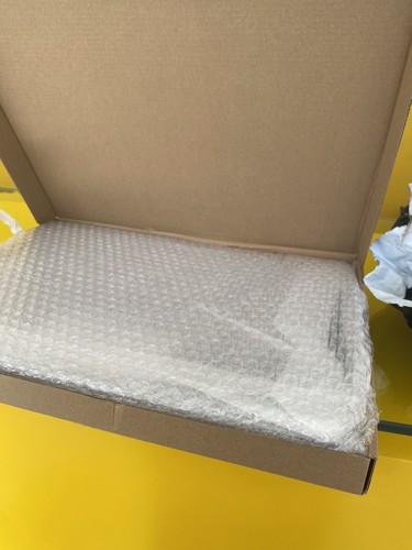 Foto dell'oggetto di un acquirente verificato