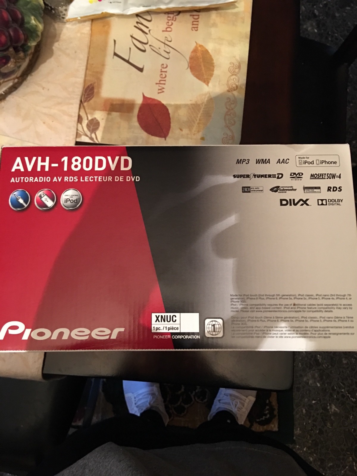 AVH-180DVD Pioneer 6’2 inch screen Black Aux, USB, DVD IPhone compatible.
