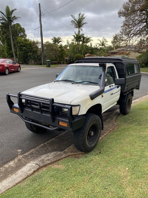 Toyota hilux ln60