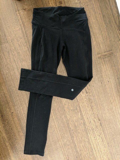 *LULULEMON BLACK STRETCH EXERCISE PANTS 