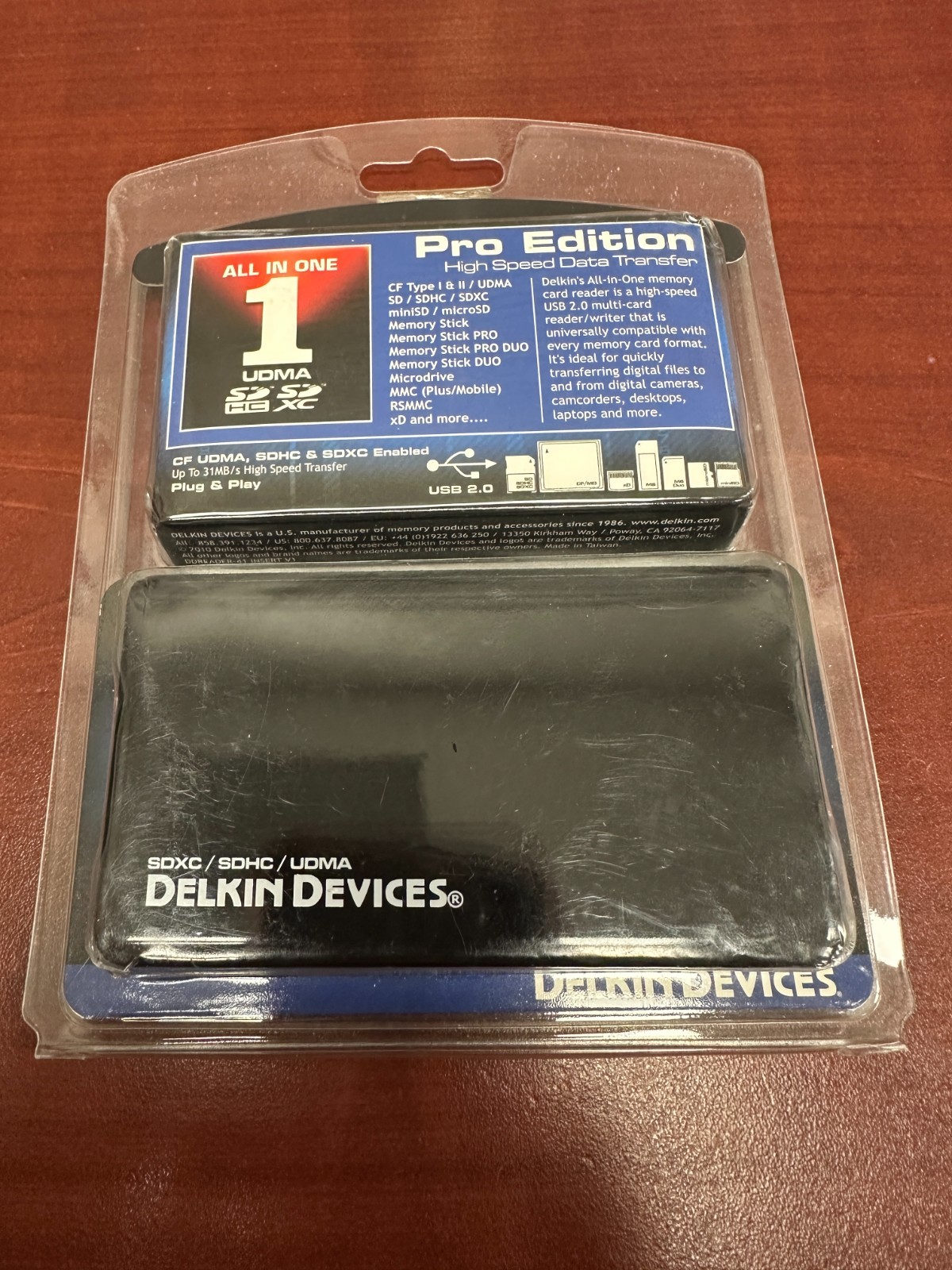Delkin Devices Universal Card Reader Pro Edition All in One USB 2.0