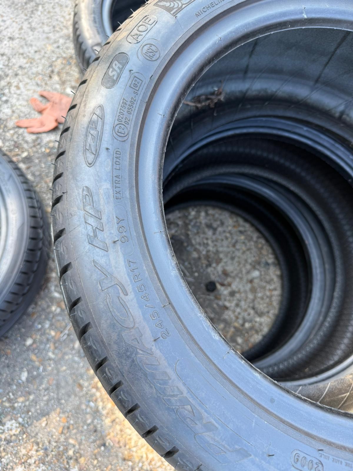 New 245 45 17 Michelin, RunFlat, XL, AO, ZP, 99Y, x2 A Pair (F1_tyres) FOD L3750