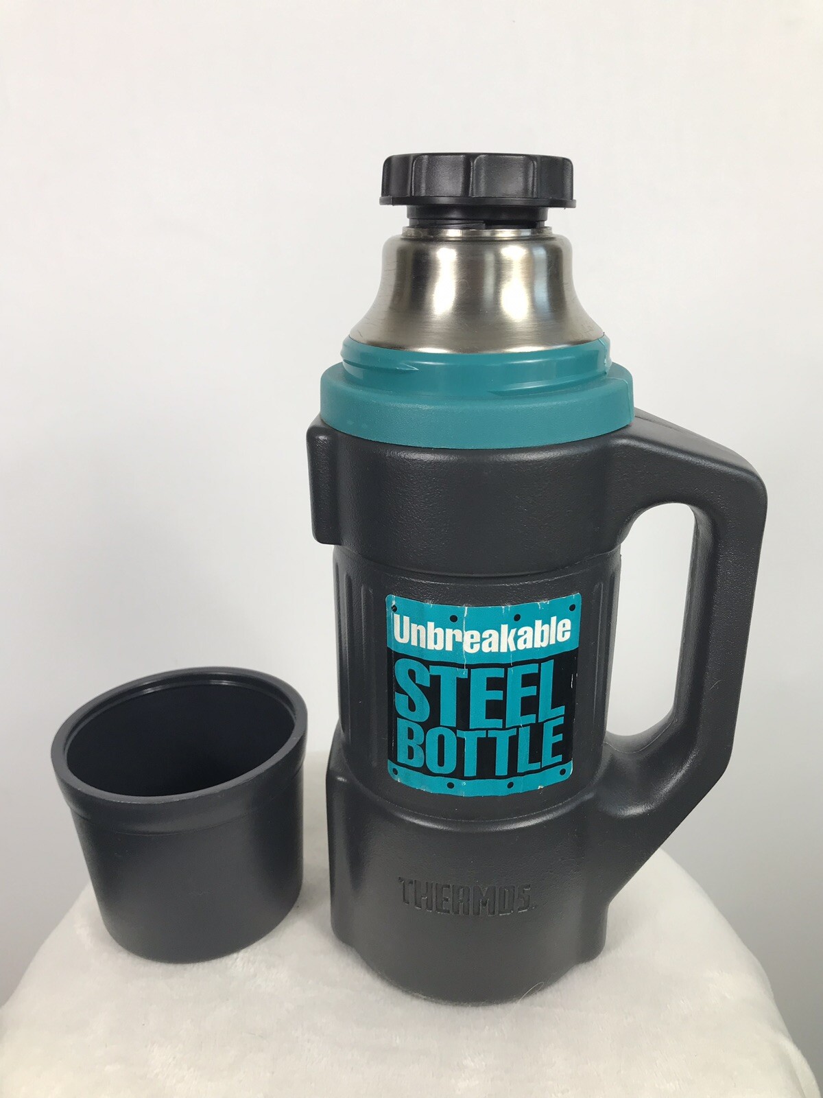 Thermos Unbreakable Steel Bottle Vacuum Container #650 Camping Vintage