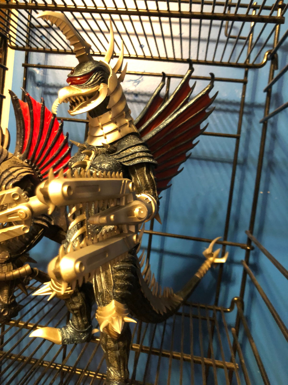 GIGAN プラモデル Amazon.co.jp: Bandai Movie Monster Series Godzilla Final