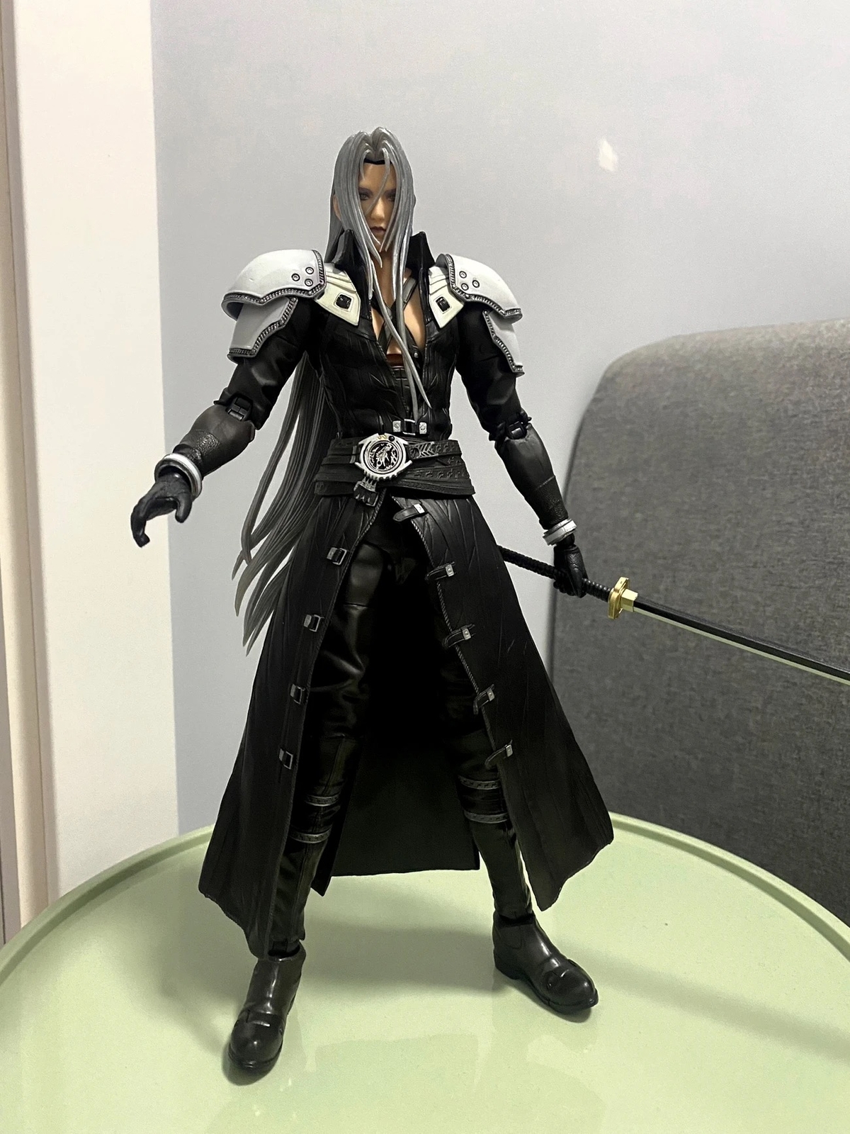 Play Arts Kai Final Fantasy VII Remake Sephiroth 11