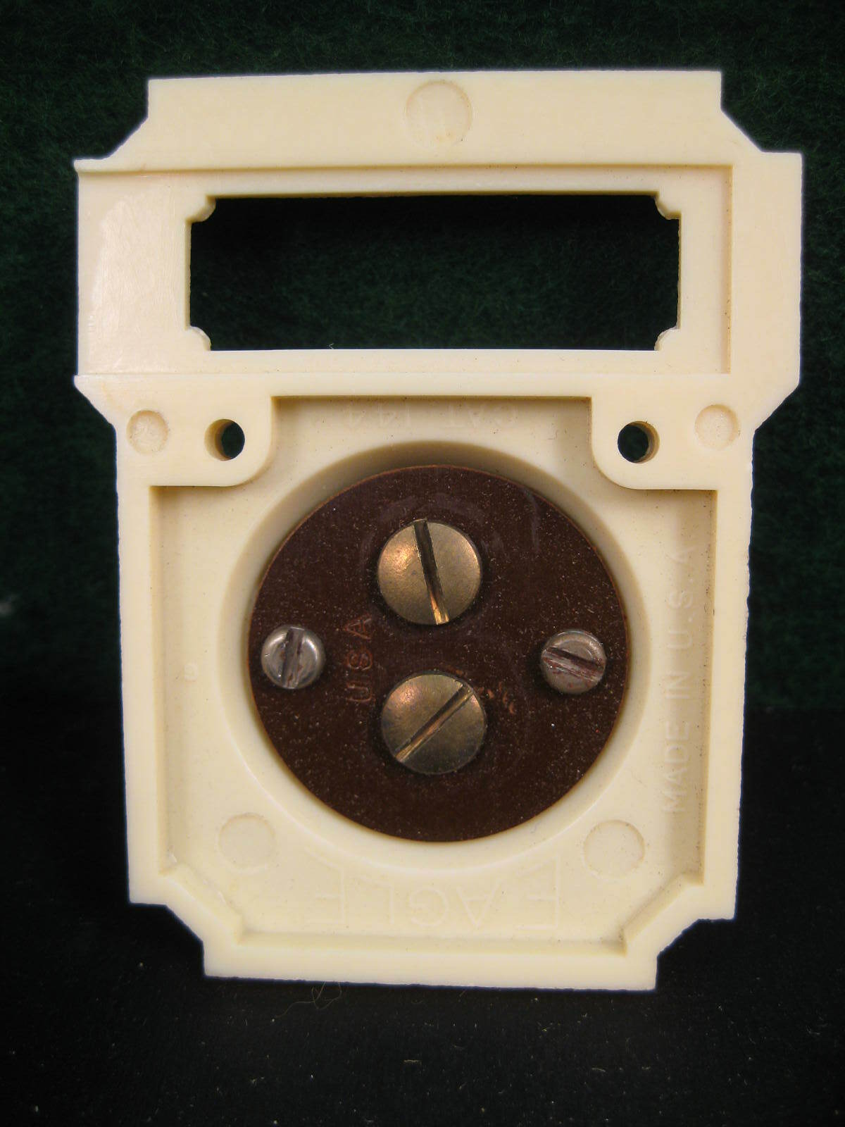 Bakelite Push Button      Vintage Eagle #144 Ivory  Door Bell Ringer Switch