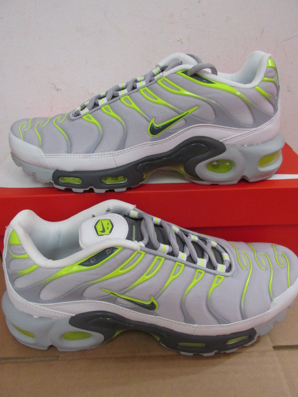 nike air max plus sneaker
