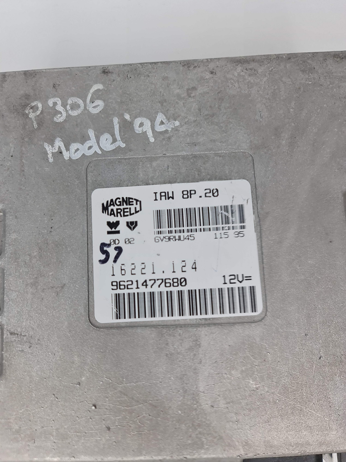 0 Peugeot B277 Engine Control Unit module ECU IAW8P.20 image 4
