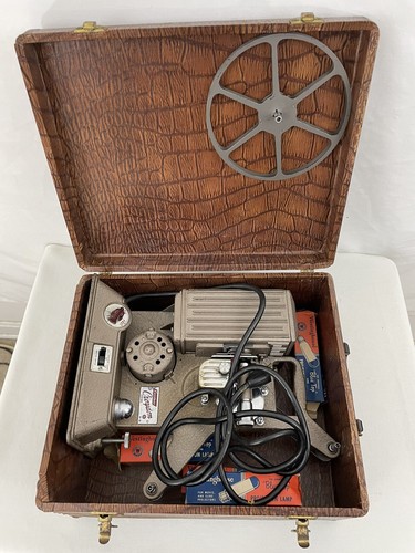Keystone Croydon R-8 Ser. No LY 16 33 8mm Film Projector