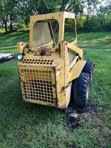 Skid steer loader *** Prime Mover L1200