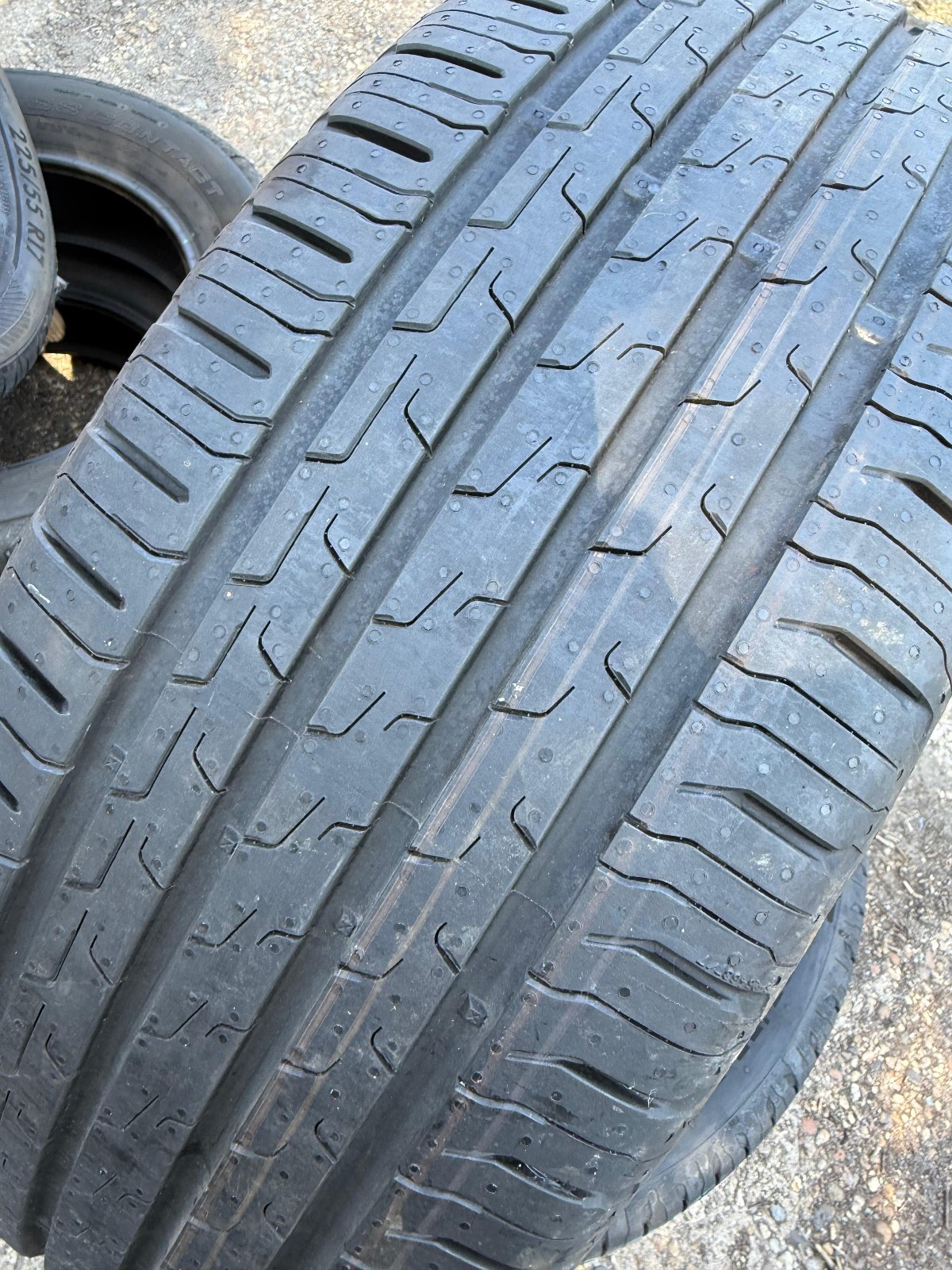 New 225 55 17 Continental, Eco Contact 6, XL, 101W, x1 Tyre (F1_tyres) YD166
