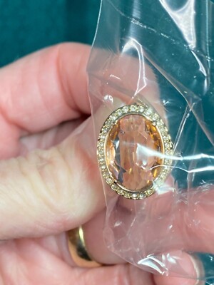 Studio 1886 Avon Spring Bling Statement Ring Peach Oval Size 6 New in Box