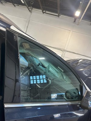17 18 19 20 21 22 23 GMC ACADIA Front Door Glass Passenger Side Right