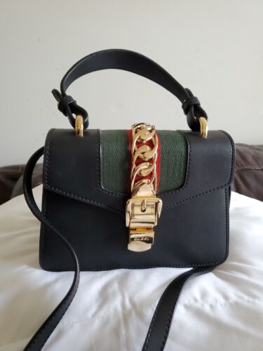Gucci Pre-Owned 2015-2022 Sylvie leather handbag - Neutrals