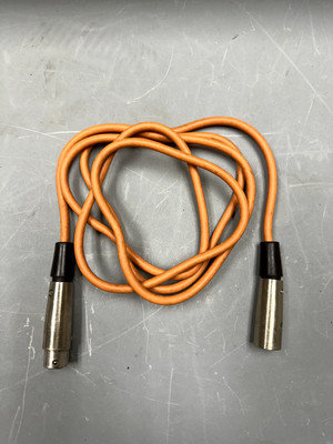 XLR M to XLR F Cable (5.5ft)