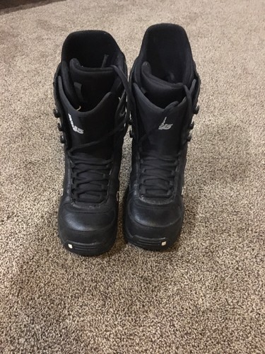 burton invader snowboard boots