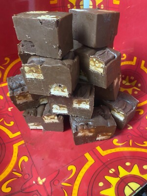 Snickers Fudge peanuts nougat caramel 1/2 pound