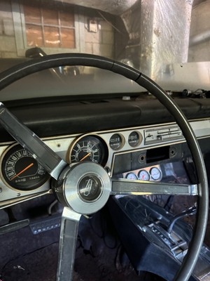 image 3 of interior
