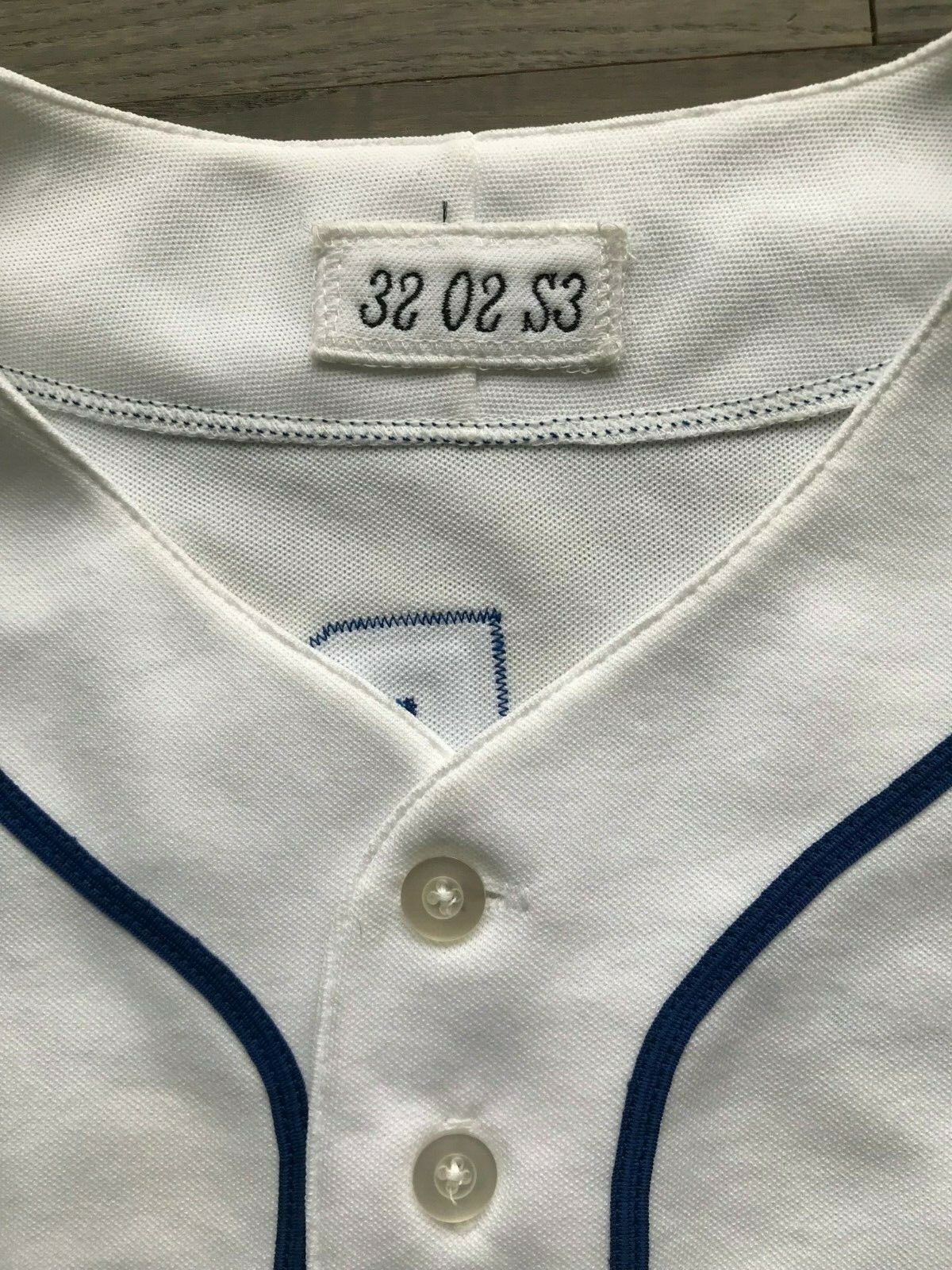 Roy Halladay Game Used Worn Signed Jersey Blue Jays Team LOA 2002