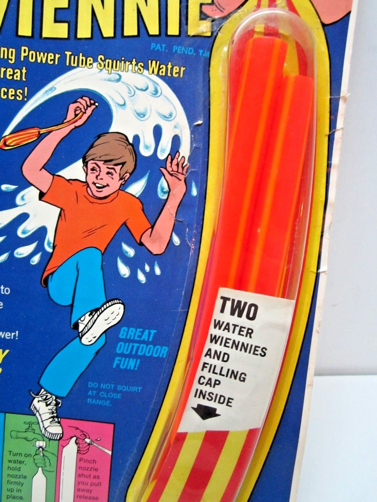 VINTAGE 1972 WHAM-O WATER WIENNIE POWER TUBES SQUIRTS WATER 1970'S UNOPENED TOY