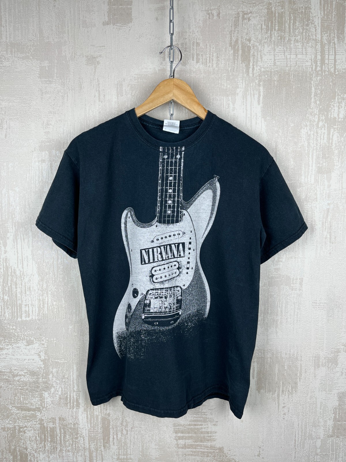 カタログギフトも！ Guitar Nirvana 2005 T Men's Vintage Grohl Dave Cobain Curt トップス