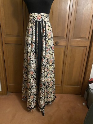 Vintage 70s Chessa Davis Maxi Skirt Size Small 6-8 NWT