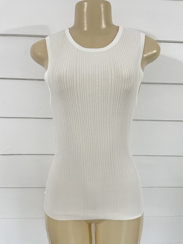 【関税込み】VAARA オフホワイト Technical Knit Crop ブラ NEW ZARA WHITE KNIT CROP TANK TOP SLEEVELESS ROUND NECK