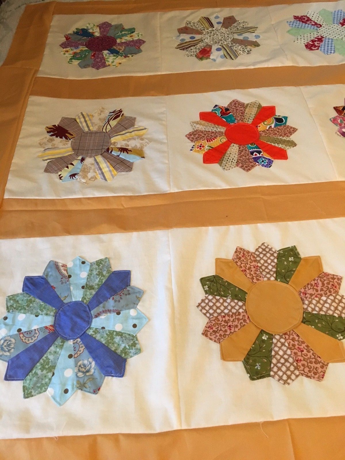 Handmade Dresden Appliqued Quilt, Finished, New, Multicolor, 46