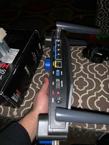 Linksys WRT1900ACv2 Gigabit Router 1.6MHz dual-core