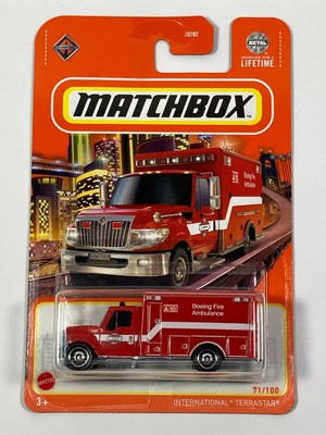 Matchbox Boeing Fire Ambulance Red 71/100 Terrastar Diecast 1:64 Medic EMS Truck